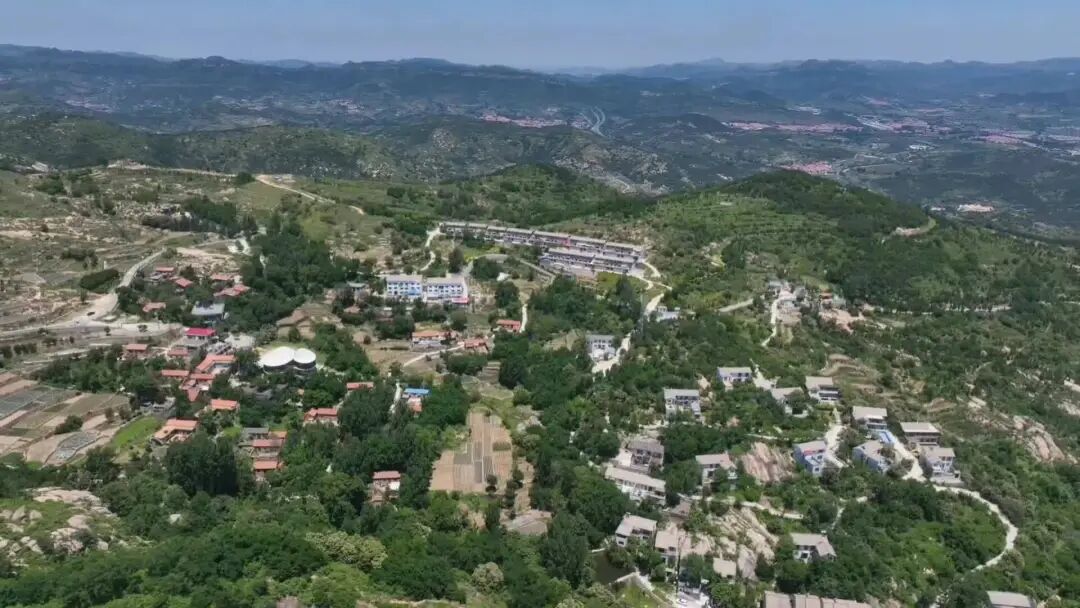 【奋斗赋未莱·访埂记】莱芜区雪野街道大罗圈村：党建领航兴山村文旅赋能共富路