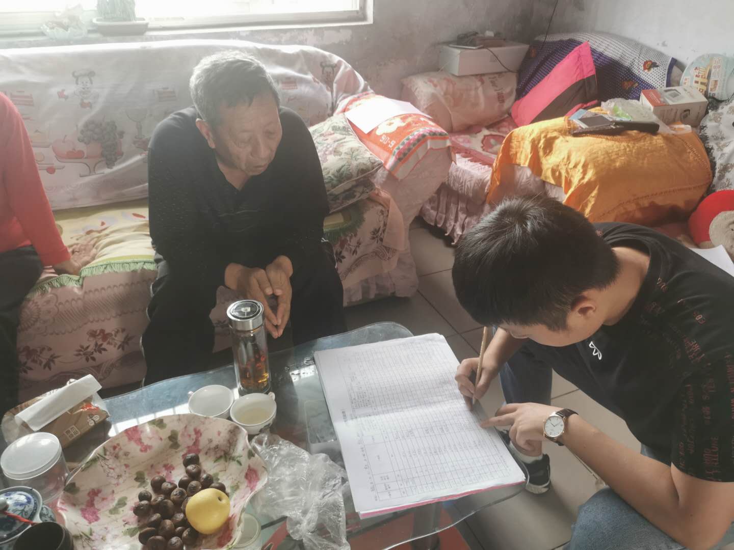 人口普查户在人不在怎么处理_人口普查(2)