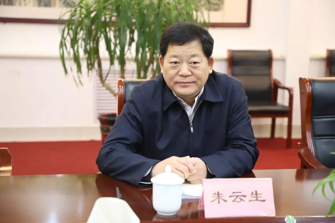 济南市莱芜区人民政府 图片新闻 莱芜区委书记朱云生