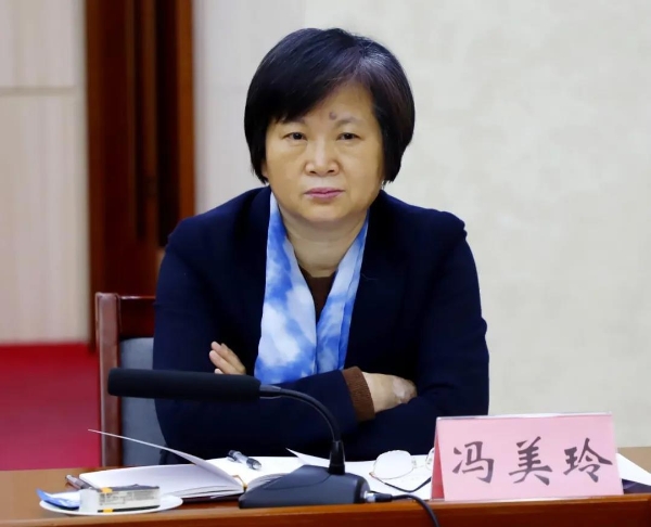 济南市莱芜区人民政府 图片新闻 莱芜区委常委会会议