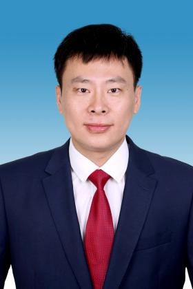 穆主任.png