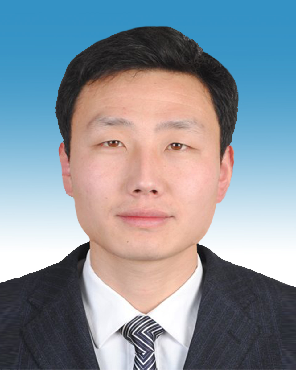 杨磊.jpg