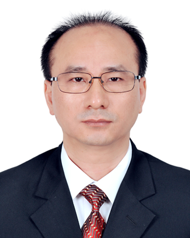 刘鹏飞.jpg